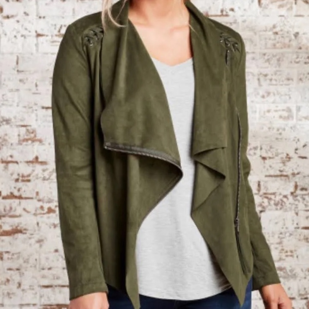 Vigoss || olive green faux suede drape jacket